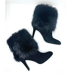 Louis Vuitton Black Suede Beaver Fur Glam Ankle Boots EU  38.5 Statement Bootie